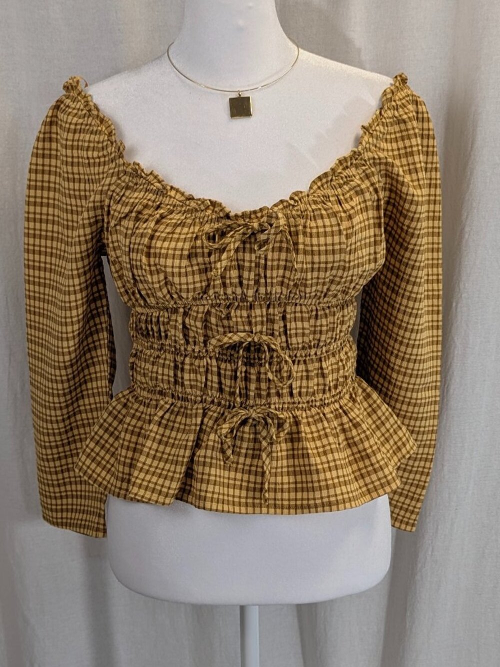Pink Lily Size Small Brown and Gold Gingham Off-Shoulder Crop Top